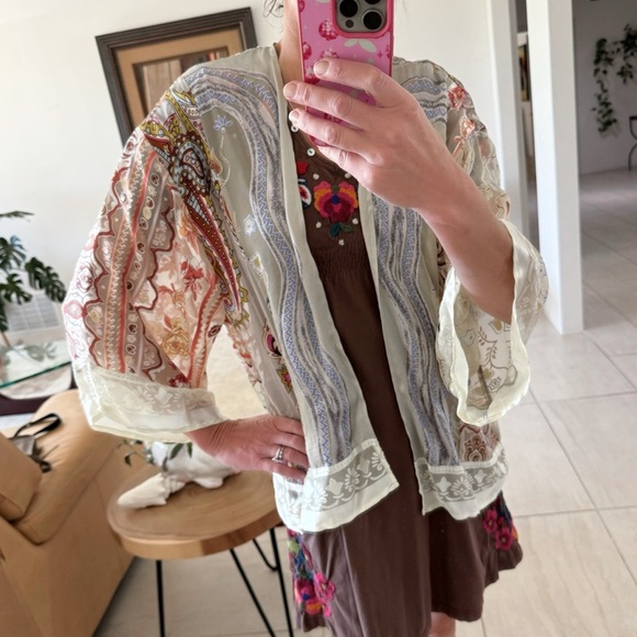 FLOREAT Anthropologie Tunic / Coverup / Kimono Style Floral Rayon Blend Size S - Picture 1 of 11